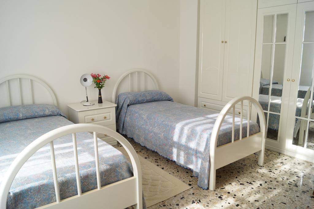 オリスターノ Il Melograno Bed & Breakfast 部屋 写真